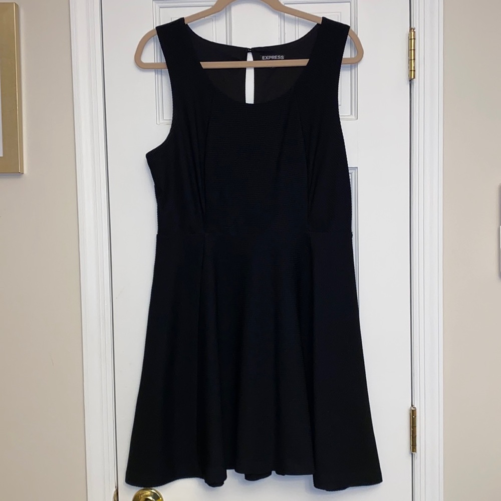 Express LBD